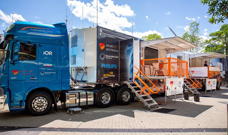 2 hospital on wheels